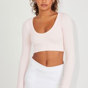 Garage Sonia Pink Long Sleeve Seamless Top XS NWT Vneck